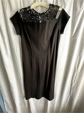 Laundry By Shelli Segal Black Lace- Dress